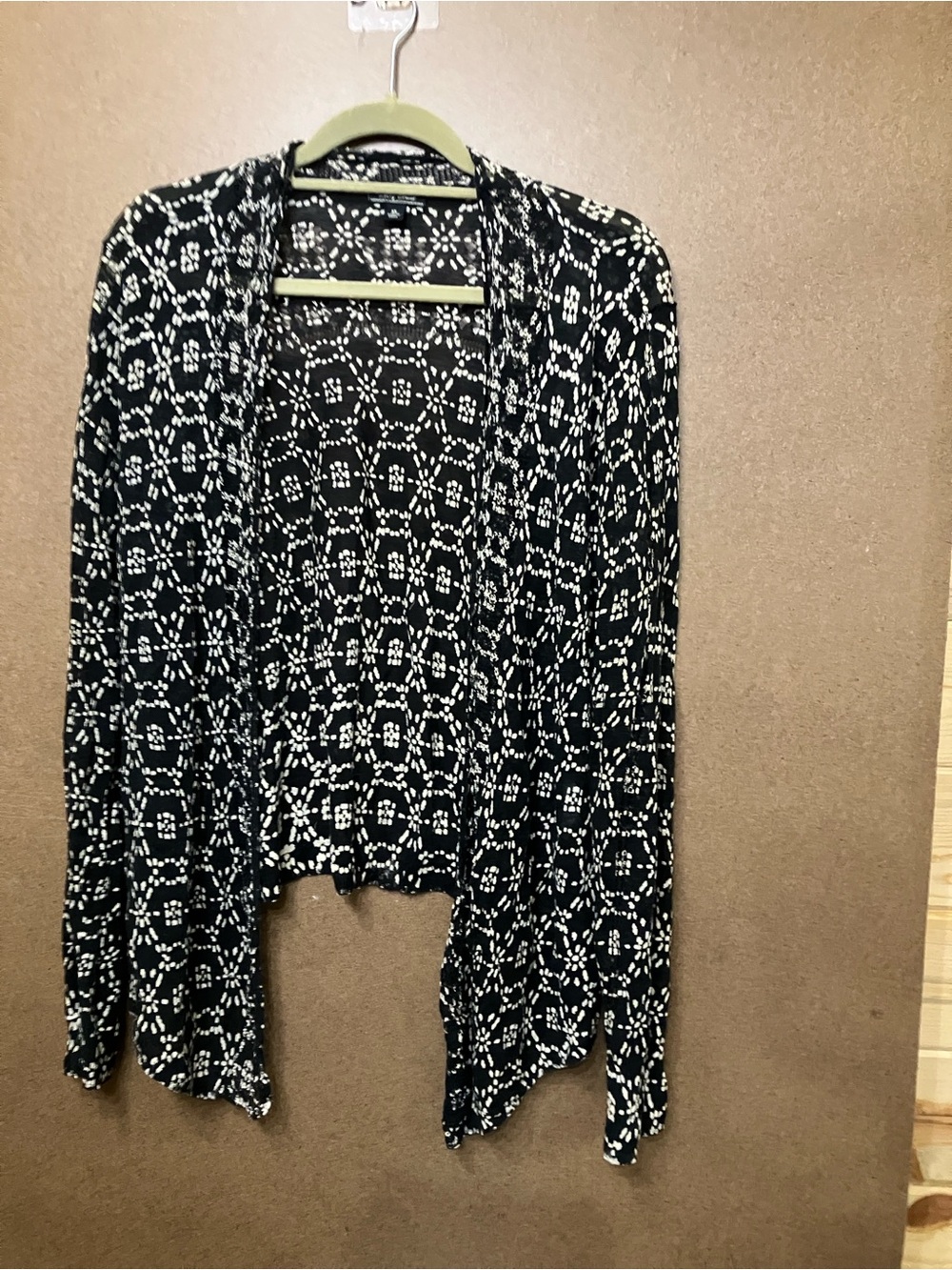 Lucky Brand Black and White Geometric Open-Front Cardigan - Picture 12 of 12